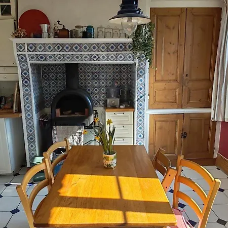 Holiday home Maison Avec Jardin Clos Proche Rouen Sotteville-les-Rouen