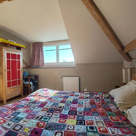 Holiday home Maison Avec Jardin Clos Proche Rouen Sotteville-les-Rouen