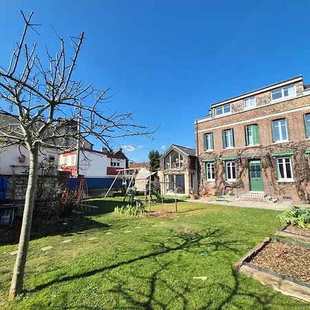 Maison Avec Jardin Clos Proche Rouen Holiday home Sotteville-les-Rouen
