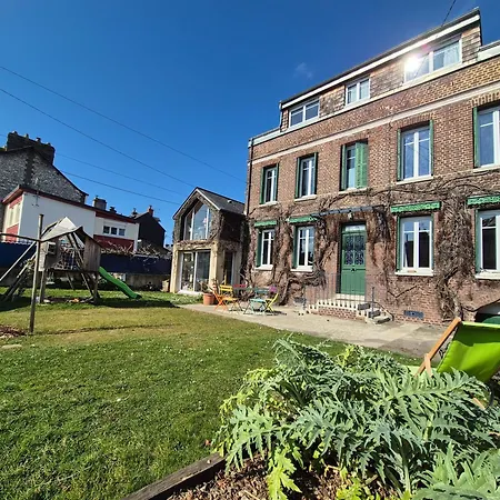 Holiday home Maison Avec Jardin Clos Proche Rouen Sotteville-les-Rouen