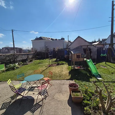 Maison Avec Jardin Clos Proche Rouen Holiday home Sotteville-les-Rouen