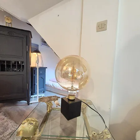 Holiday home Maison Avec Jardin Clos Proche Rouen